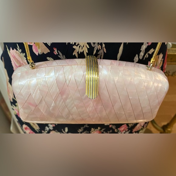 Vtg SAKS FIFTH AVE Italy Pink Mother of Pearl Small Clutch Shoulder Purse - Picture 3 of 7